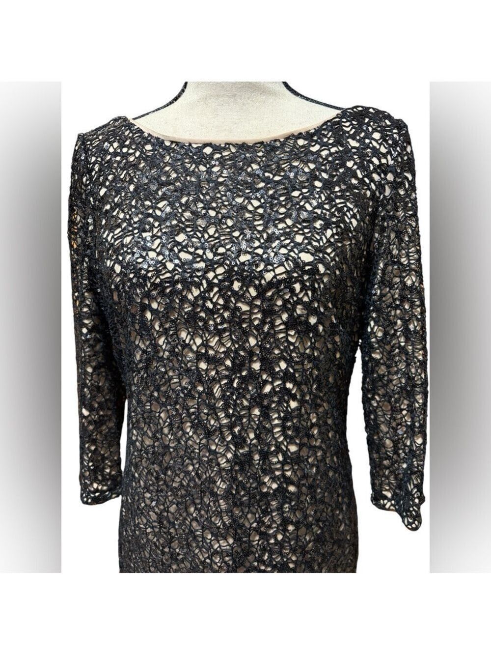 Aidan Maddox-Size 14 Black/Nude Sequined Mini Cocktail Dress. Back zip. Like new - Picture 11 of 15